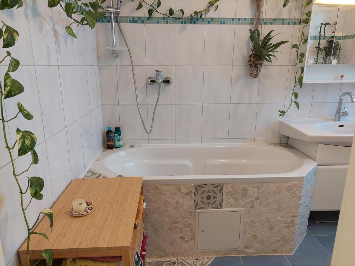 Gemutliche Und Helle Wohnung - Nahe Schlossberg Graz Extérieur photo